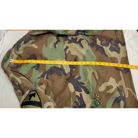 US Army 80s Woodland Camo Combat Jacket 1st CAVALRY Hell on Wheels THORNTON M/S - Picture 8 of 12